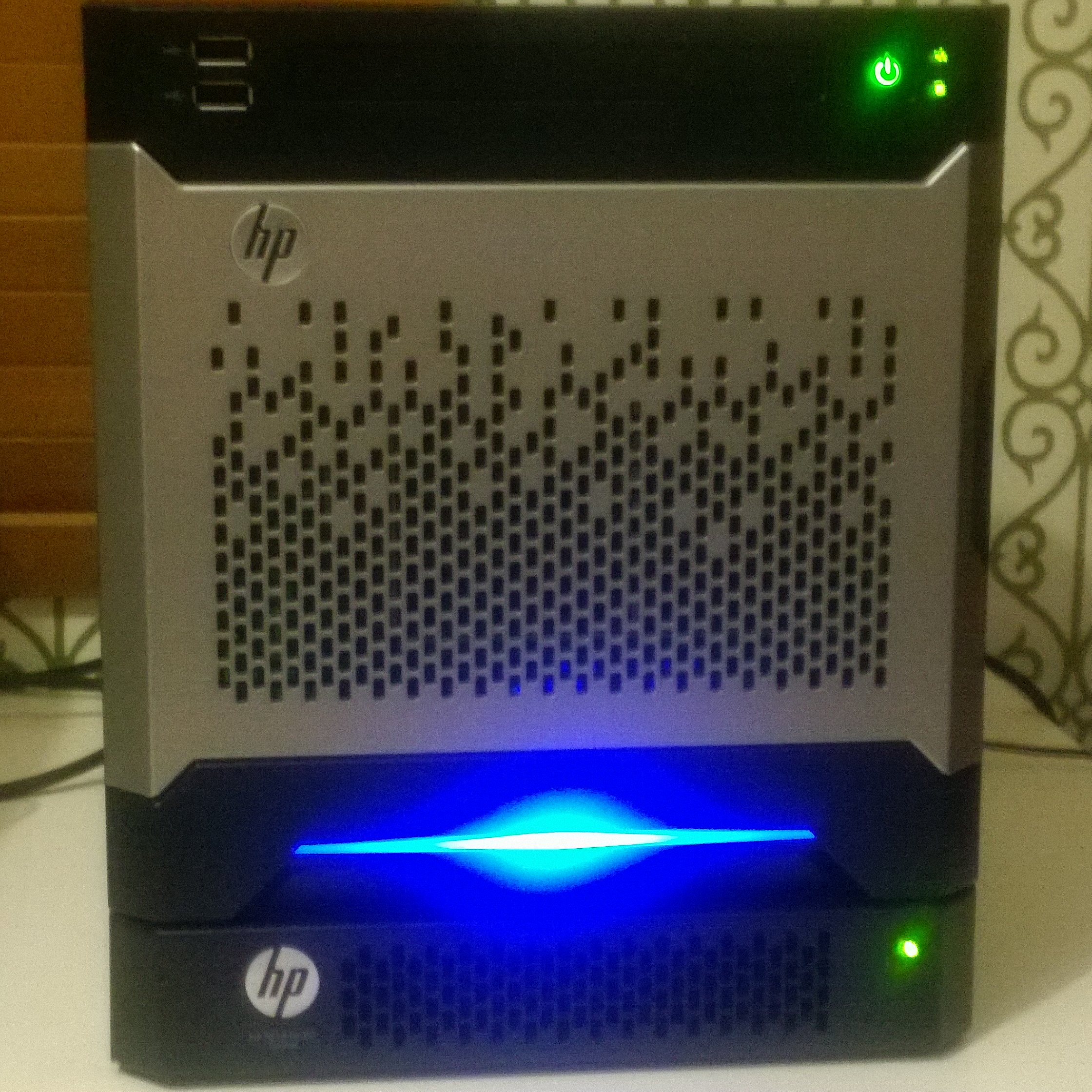 HP ProLiant MicroServer Gen8 Overview